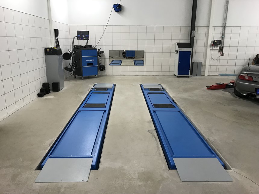 Kfz-Sachverständiger
Ingo Dreher