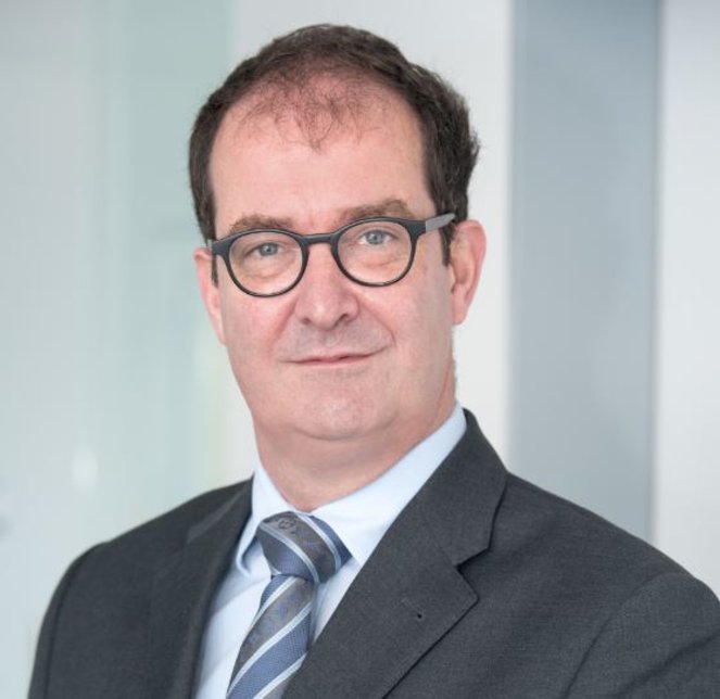 Dr. Jörg M. Elsenbach - Sachverständiger für Oldtimer